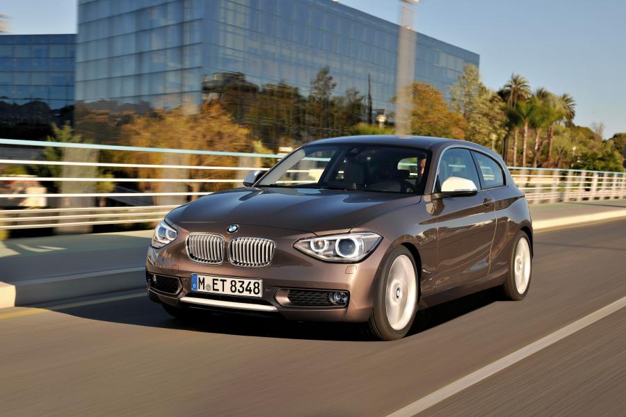  BMW 1-Series 2013 года  (фото 32 из 42)